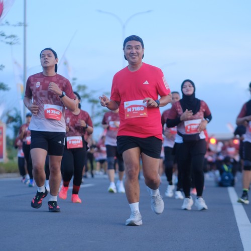Race photo from KEDIRI HALF MARATHON 2026