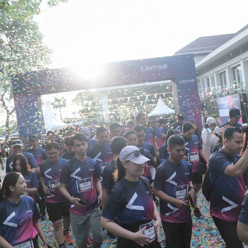 Race photo from LINTAS TEKNOLOGI SOLUTIONS DAY