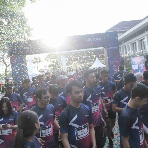 Race photo from LINTAS TEKNOLOGI SOLUTIONS DAY