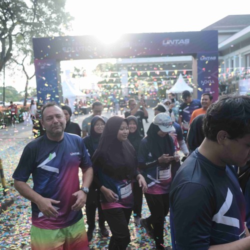 Race photo from LINTAS TEKNOLOGI SOLUTIONS DAY