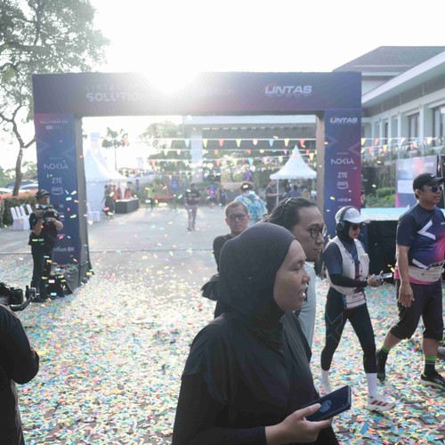 Race photo from LINTAS TEKNOLOGI SOLUTIONS DAY