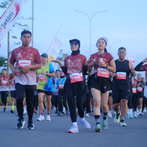 Race photo from KEDIRI HALF MARATHON 2026