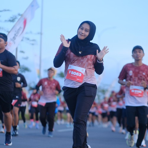 Race photo from KEDIRI HALF MARATHON 2026
