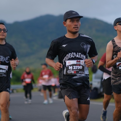 Race photo from KEDIRI HALF MARATHON 2026