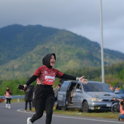 Race photo from KEDIRI HALF MARATHON 2026