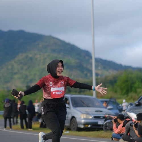 Race photo from KEDIRI HALF MARATHON 2026