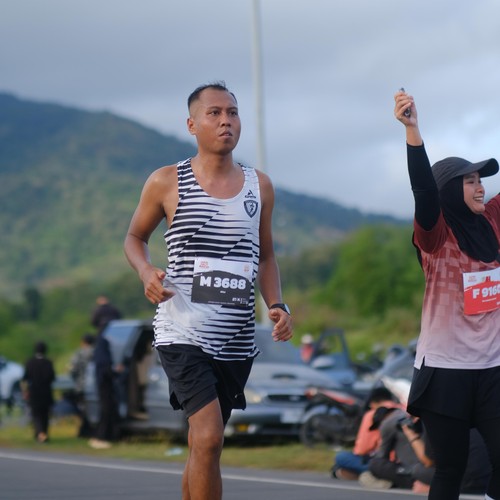 Race photo from KEDIRI HALF MARATHON 2026
