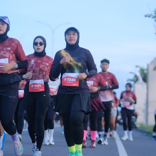 Race photo from KEDIRI HALF MARATHON 2026