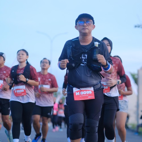 Race photo from KEDIRI HALF MARATHON 2026