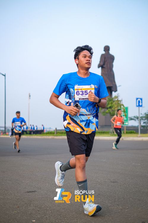 Race photo from ISOPlus Run 2024 Jakarta