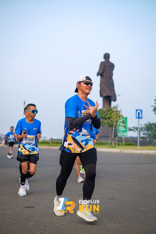 Race photo from ISOPlus Run 2024 Jakarta