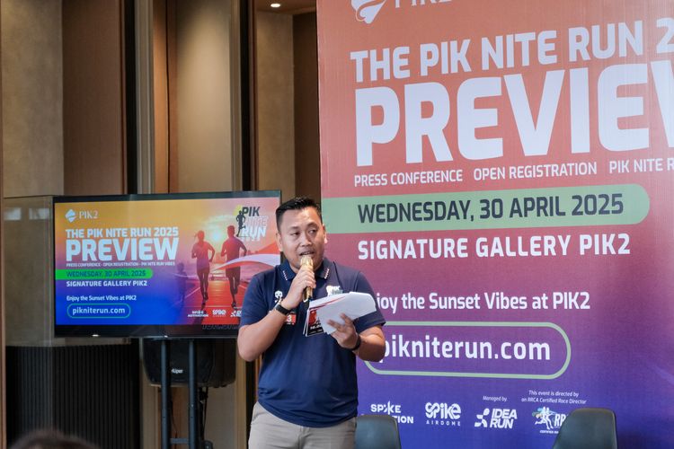 Race photo from PIK NITE RUN VIBES