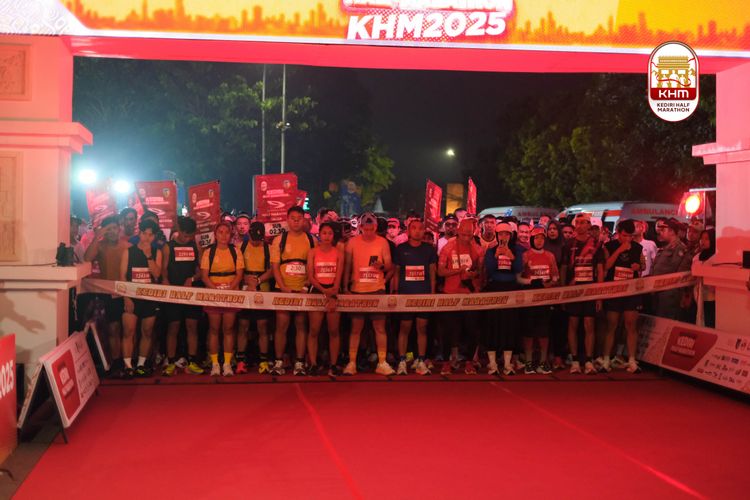 Race photo from Kediri Half Marathon 2025