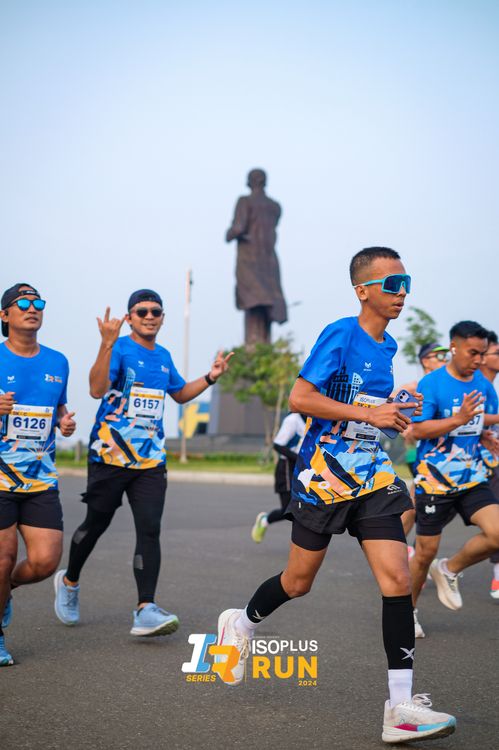 Race photo from ISOPlus Run 2024 Jakarta