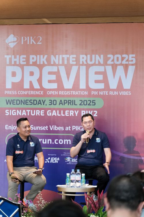 Race photo from PIK NITE RUN VIBES