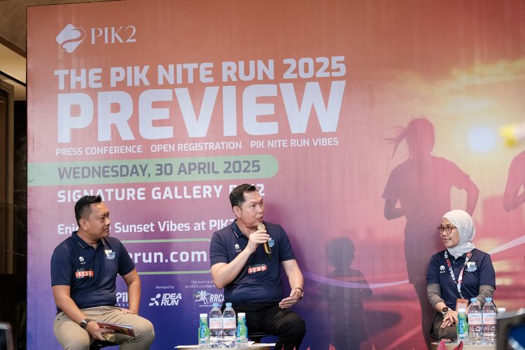 Race photo from PIK NITE RUN VIBES