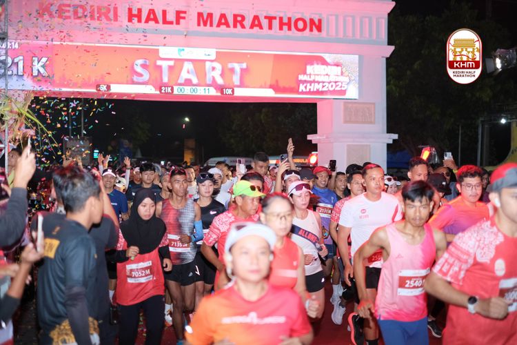 Race photo from Kediri Half Marathon 2025