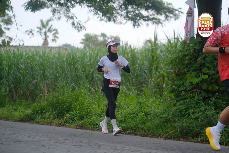 Race photo from Kediri Half Marathon 2025