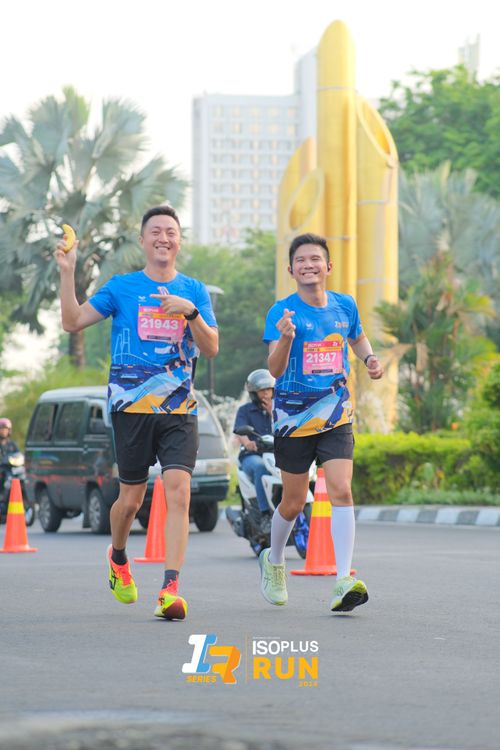Race photo from Isoplus Run 2024 Surabaya