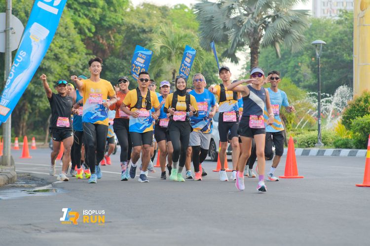 Race photo from Isoplus Run 2024 Surabaya