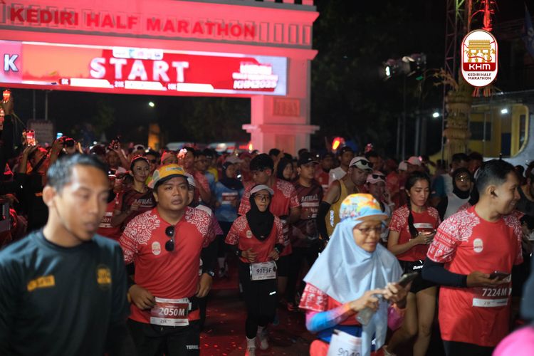 Race photo from Kediri Half Marathon 2025