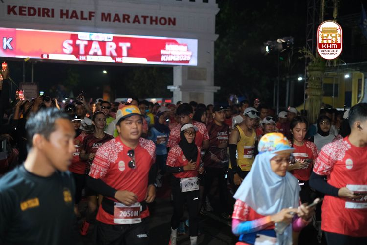 Race photo from Kediri Half Marathon 2025