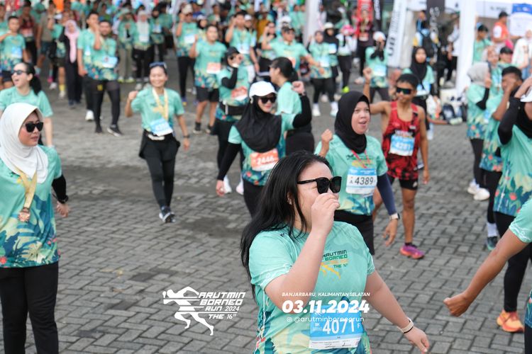 Race photo from Arutmin Borneo Run 2024