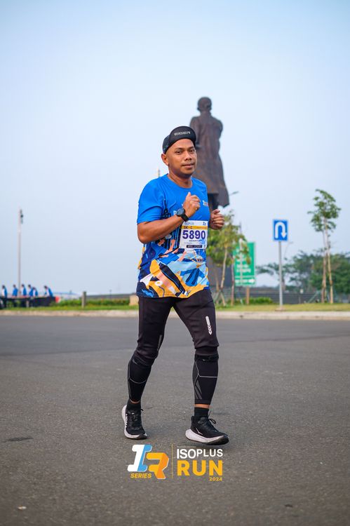 Race photo from ISOPlus Run 2024 Jakarta