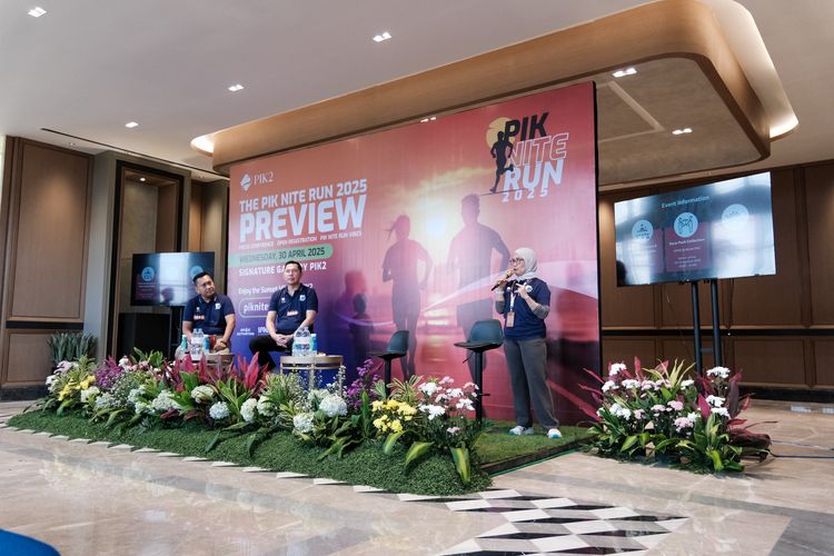 Race photo from PIK NITE RUN VIBES