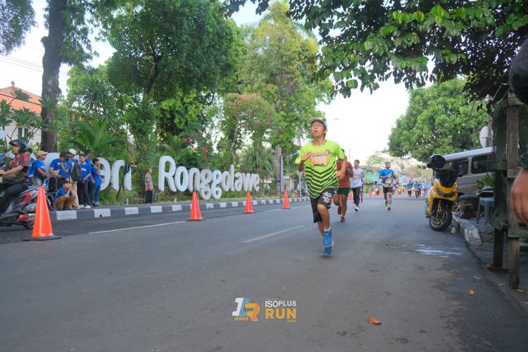Race photo from Isoplus Run 2024 Surabaya