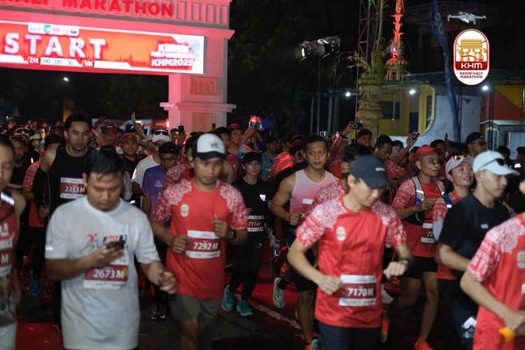 Race photo from Kediri Half Marathon 2025