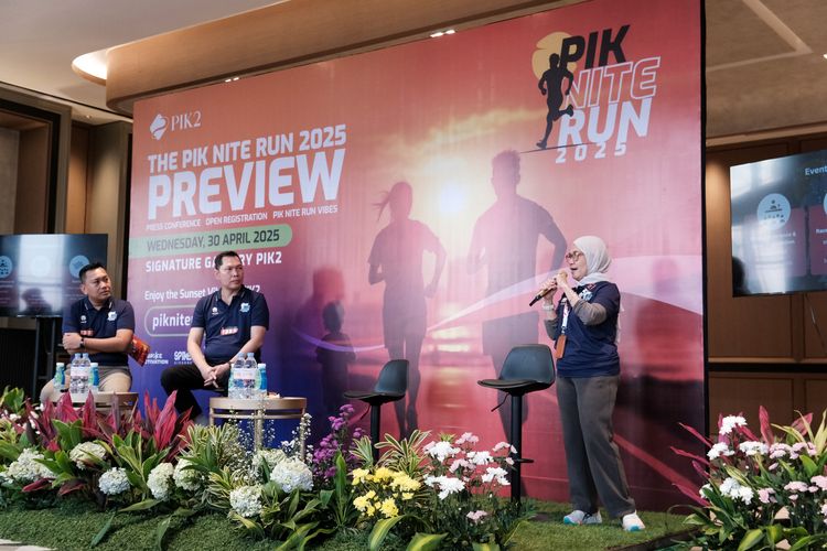 Race photo from PIK NITE RUN VIBES