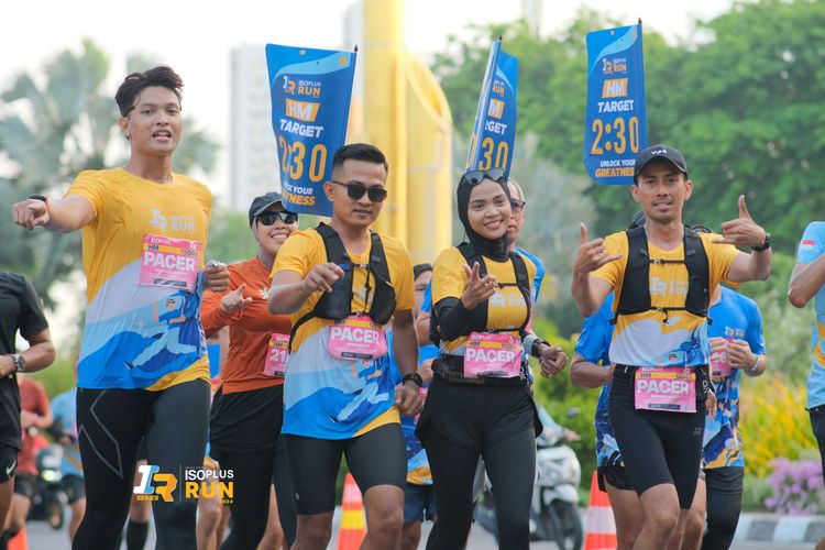 Race photo from Isoplus Run 2024 Surabaya