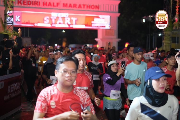 Race photo from Kediri Half Marathon 2025