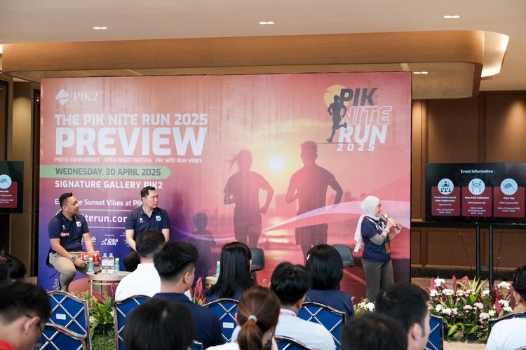 Race photo from PIK NITE RUN VIBES