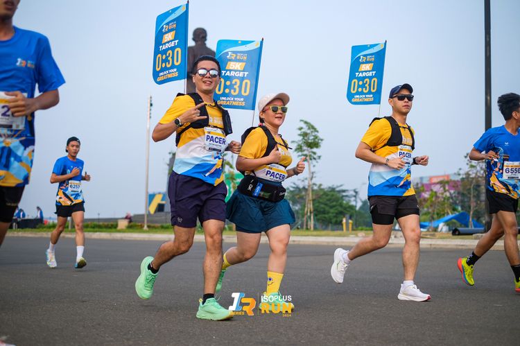 Race photo from ISOPlus Run 2024 Jakarta
