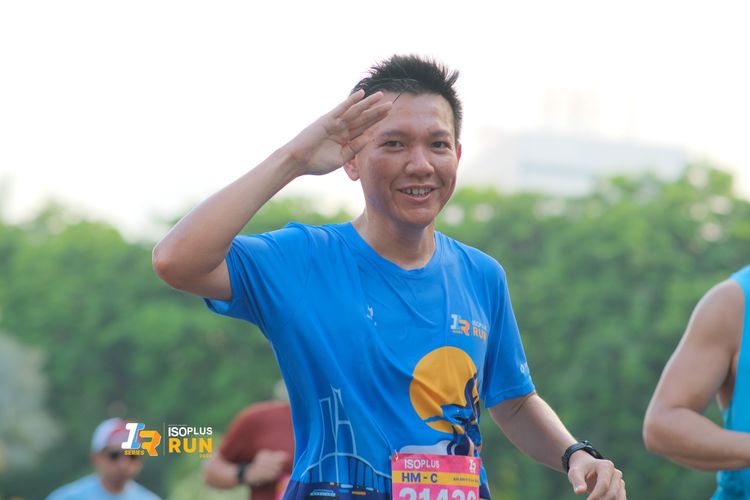 Race photo from Isoplus Run 2024 Surabaya