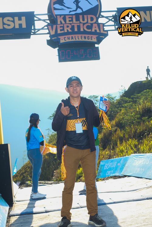 Race photo from Kelud Vertical Challenge 2024