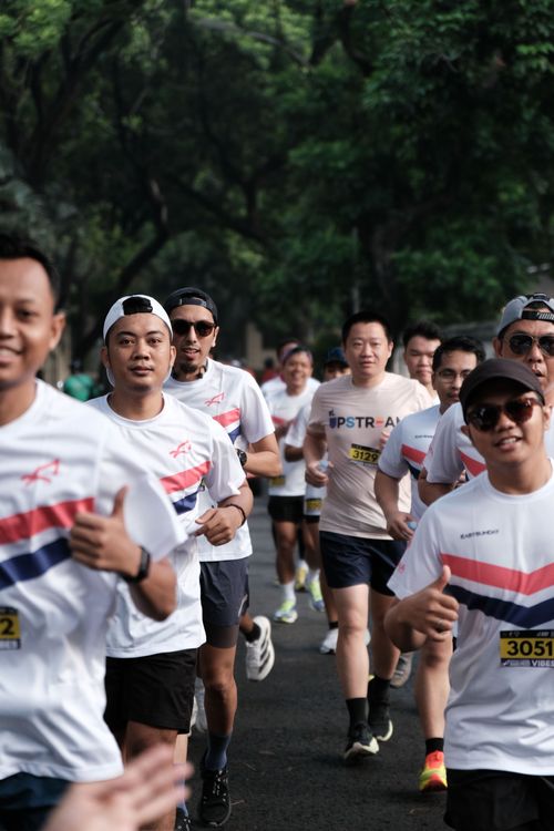 Race photo from MAKASSAR HALF MARATHON 2025 VIBES
