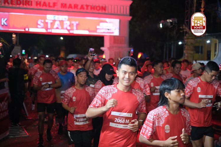 Race photo from Kediri Half Marathon 2025