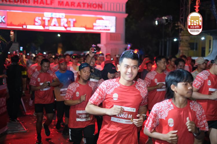Race photo from Kediri Half Marathon 2025