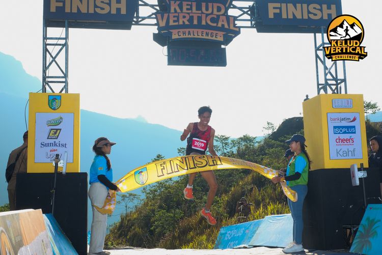 Race photo from Kelud Vertical Challenge 2024