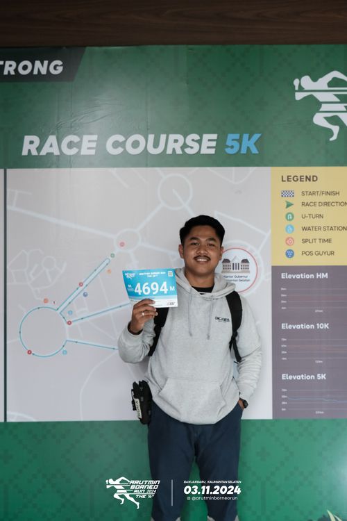 Race photo from Arutmin Borneo Run 2024