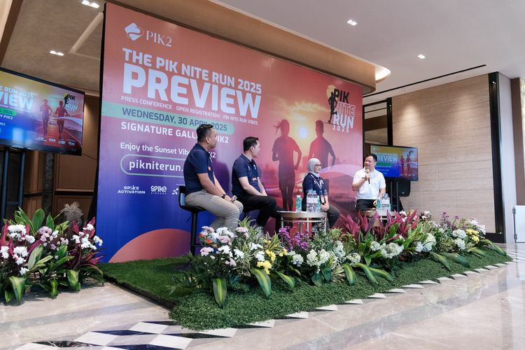 Race photo from PIK NITE RUN VIBES