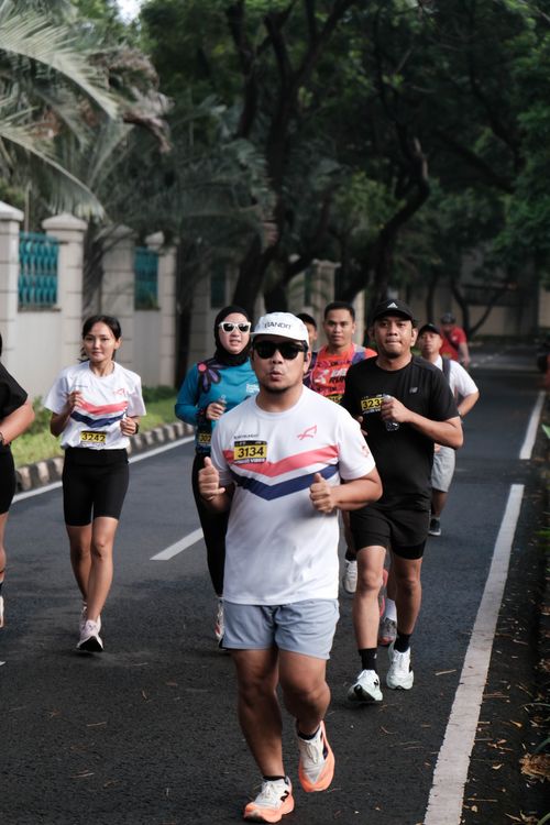 Race photo from MAKASSAR HALF MARATHON 2025 VIBES