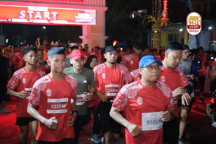 Race photo from Kediri Half Marathon 2025