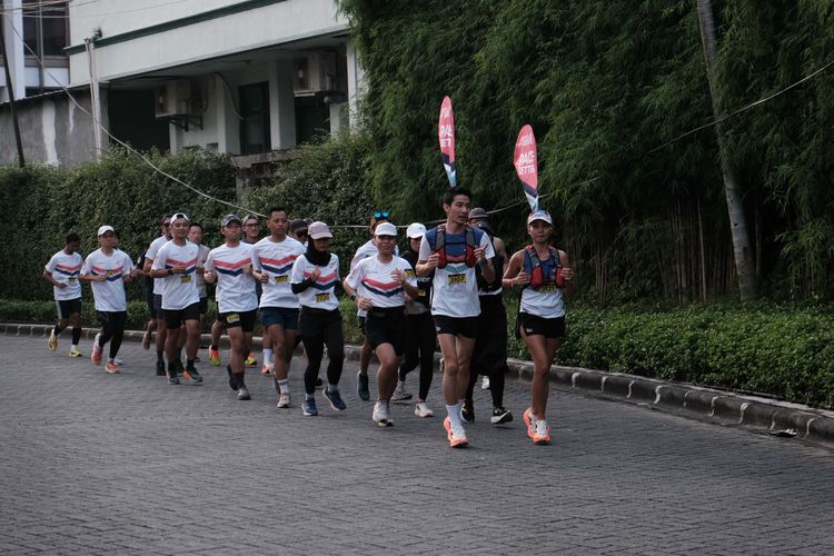 Race photo from MAKASSAR HALF MARATHON 2025 VIBES