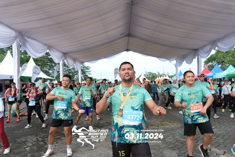 Race photo from Arutmin Borneo Run 2024