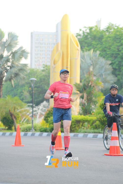 Race photo from Isoplus Run 2024 Surabaya