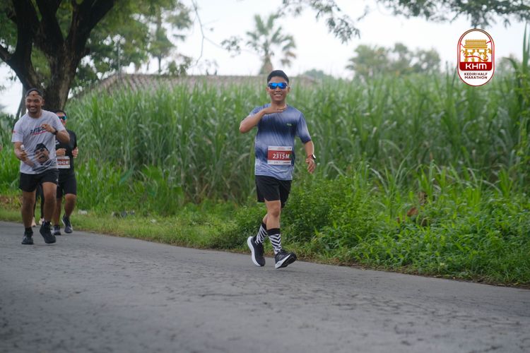 Race photo from Kediri Half Marathon 2025